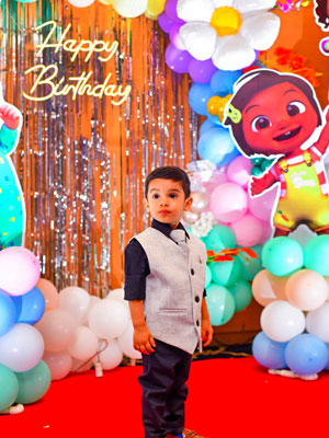 Birthday Celebration Photography With Friends