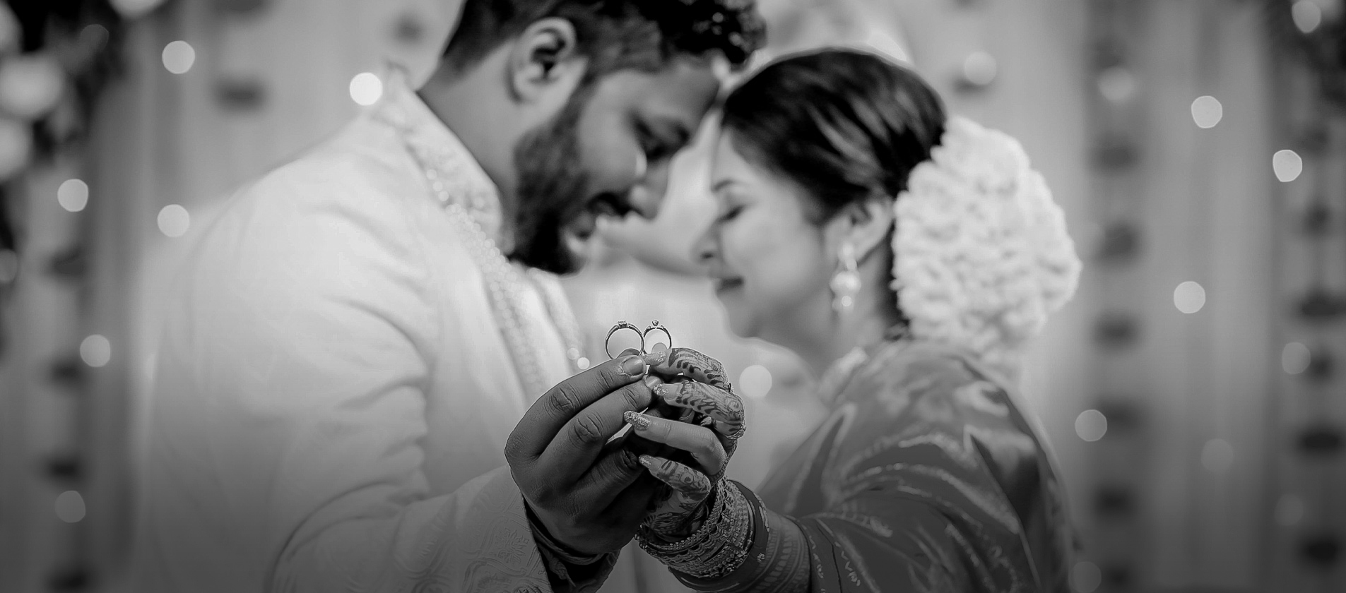 Couple First Look Wedding Photoshoot In Kolkata By Shuttertune