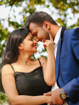 Outdoor Pre Wedding Photography