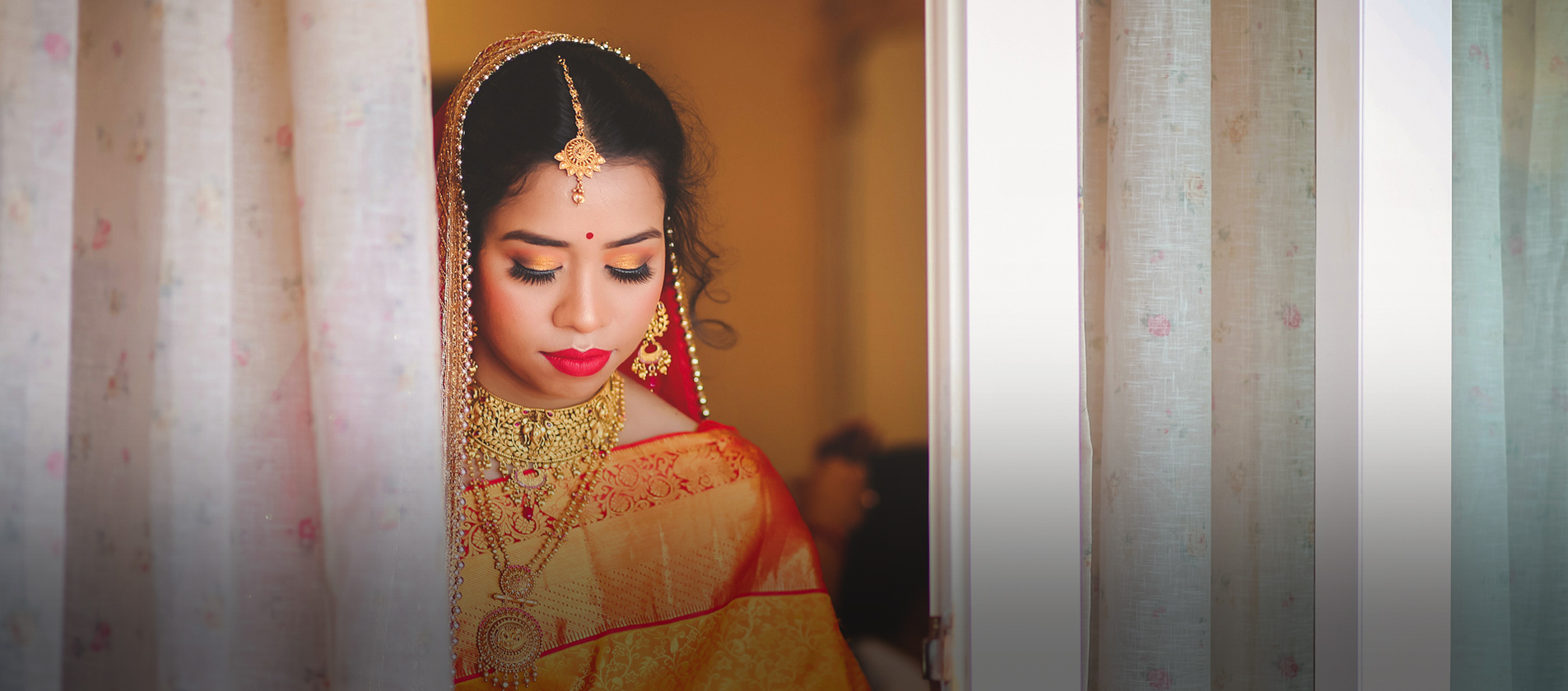 Pre Wedding Cinematic Filmshoot In Surat By Shuttertune